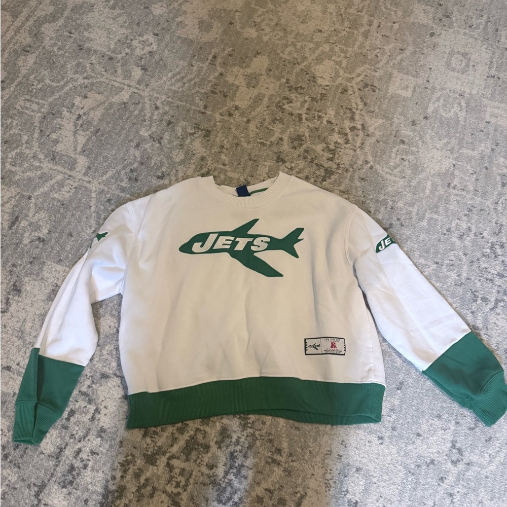 White and Green Jets Cropped Sweatshirt